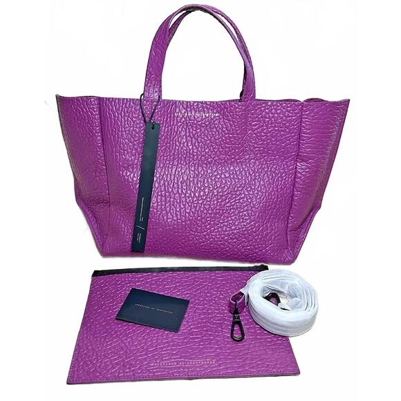 NEW AMPERSAND AS APOSTROPHE leather half tote bag in magenta